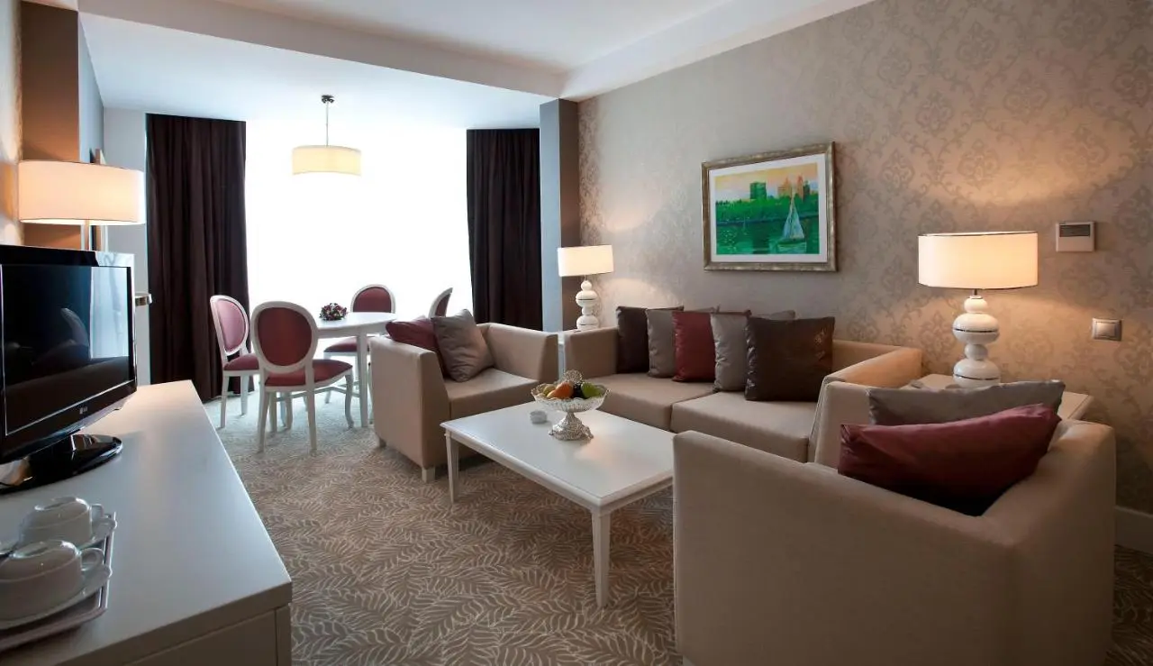 Qafqaz Baku City Hotel & Residences