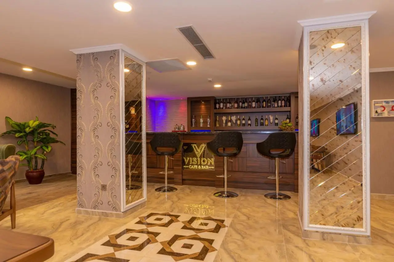 Vision Deluxe Hotel