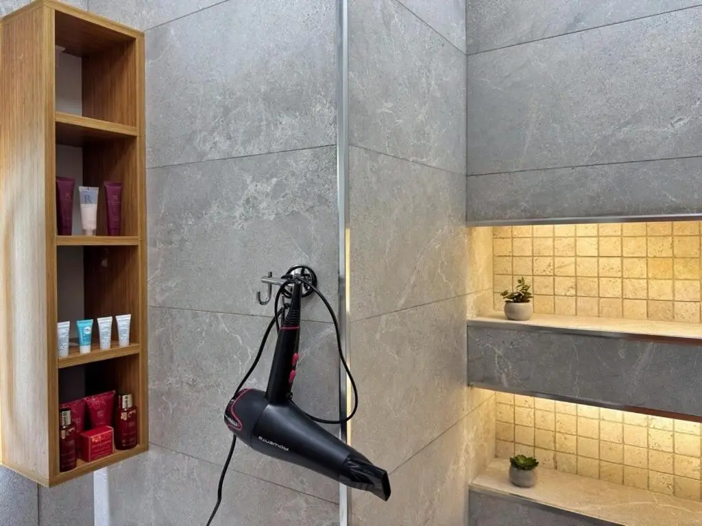 City Style & Timeless Comfort in Baku! Avant-17