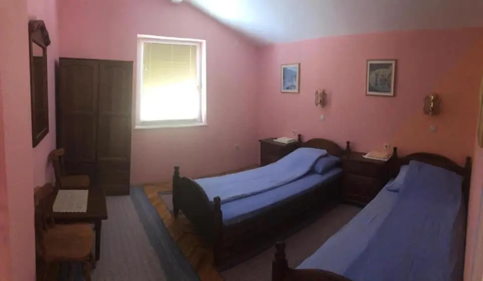 Saraj Guest House