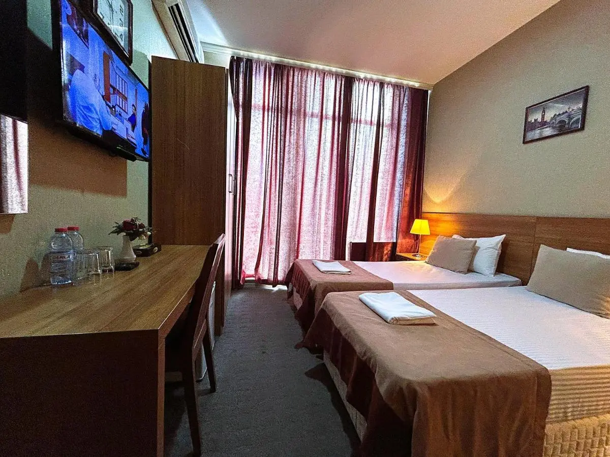 Family Hotel - Free Massage - Free Swimming Pool