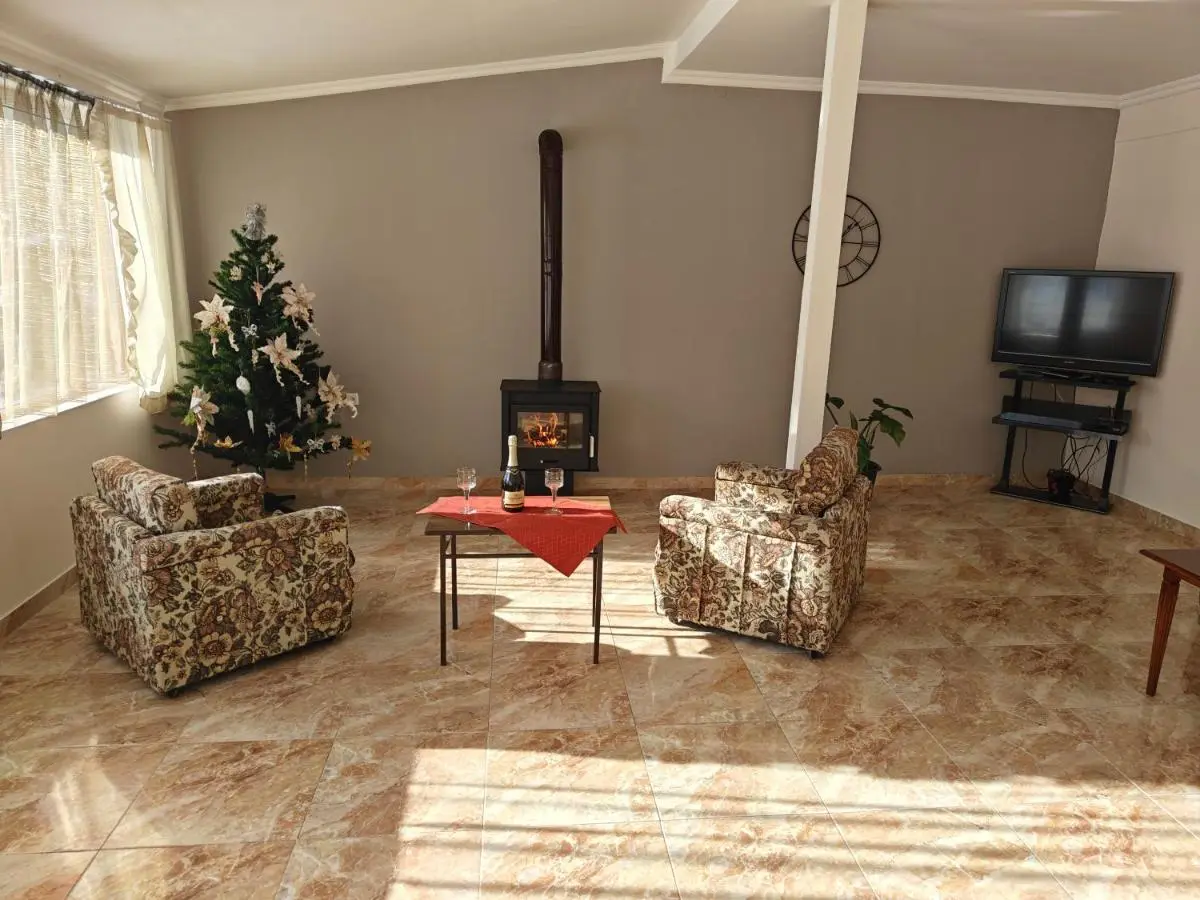 Tuz House R1