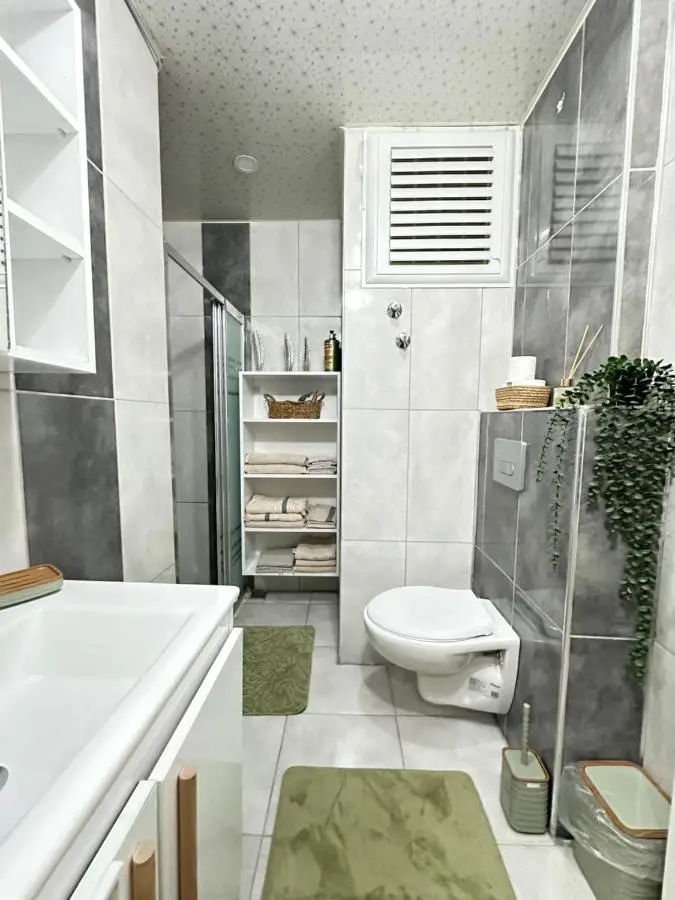 merkezde 2 odalı minimalist ev
