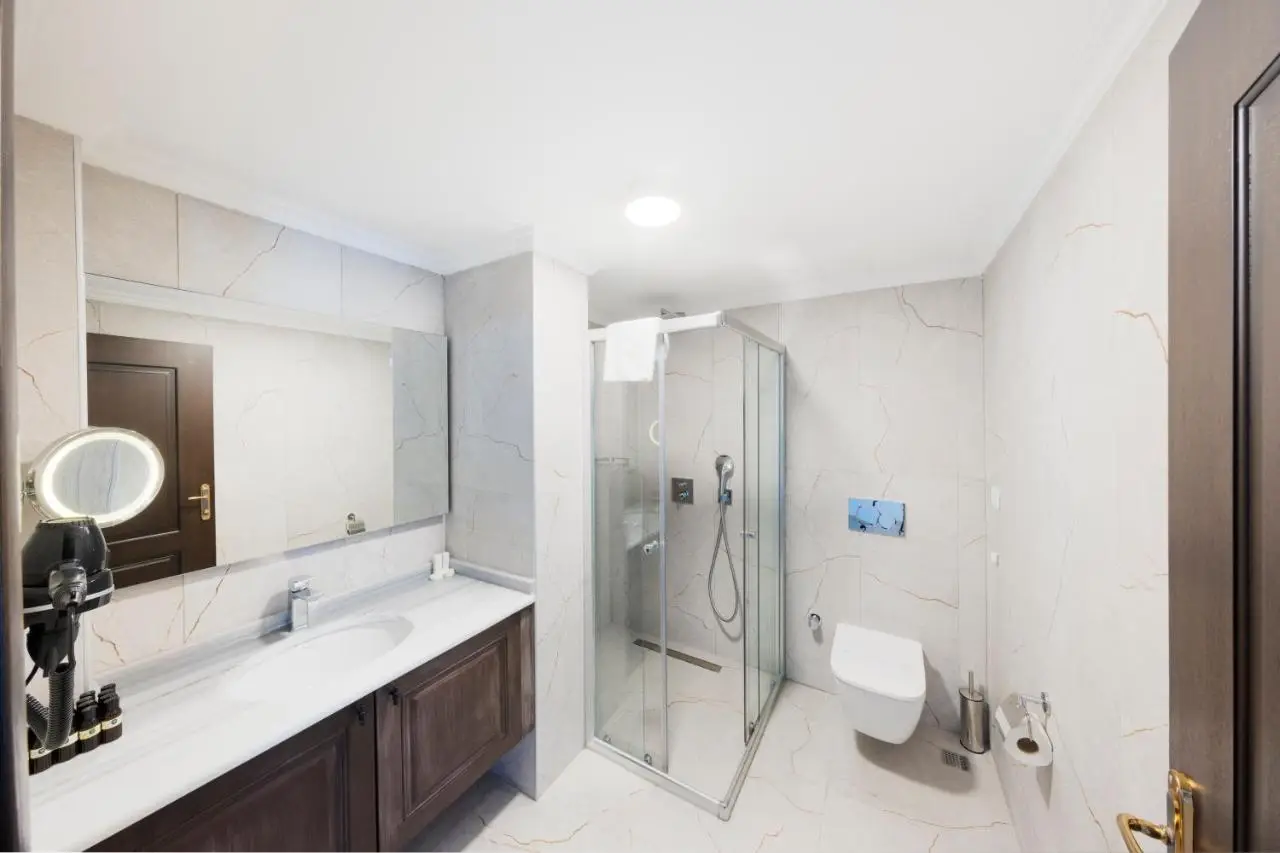 Seven Hills Hotel - Special Category