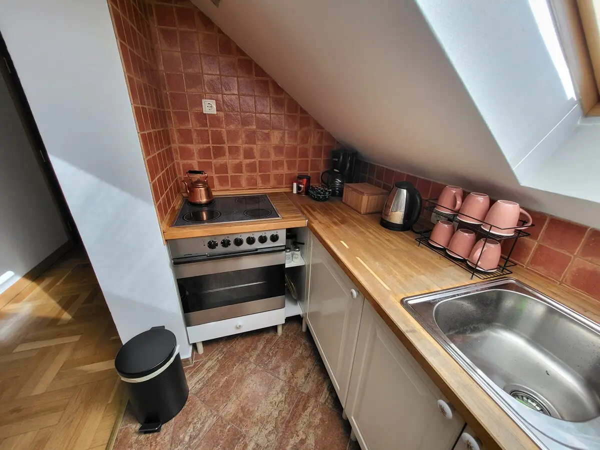 Superior 2   106m2 Apartment A/C free Parking