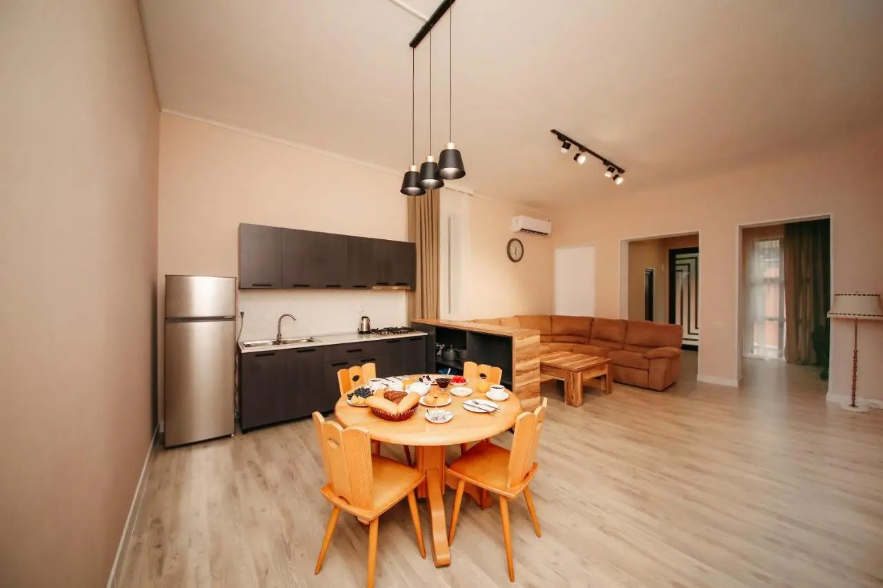 Plagio Green Terrace Homes