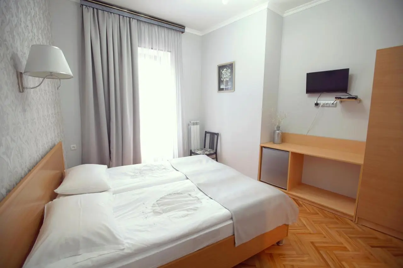 Silver Hotel