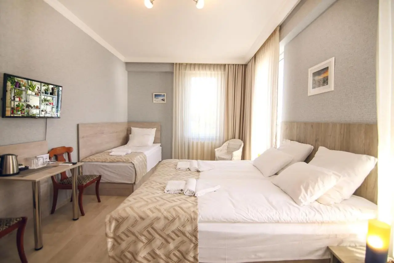 Hotel Kera