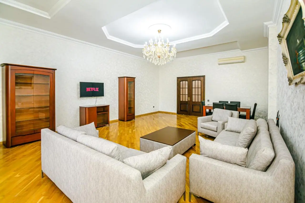 MARIA Luxury Apartment in Nizami street