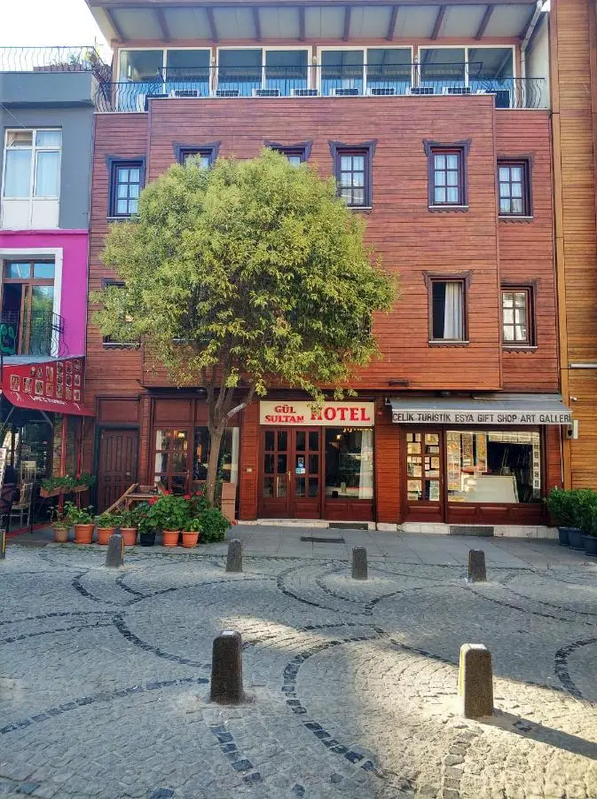 Gul Sultan Hotel