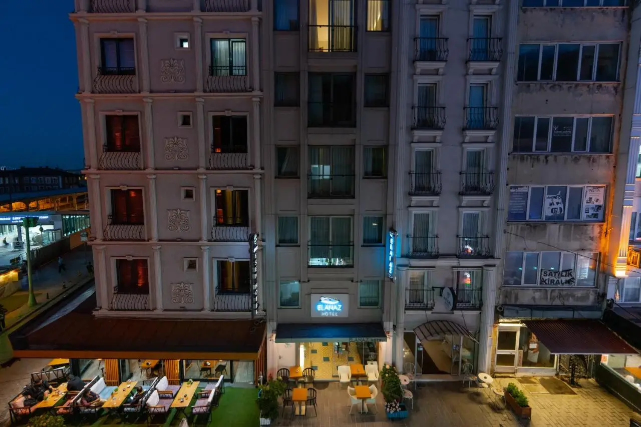 Elanaz Hotel