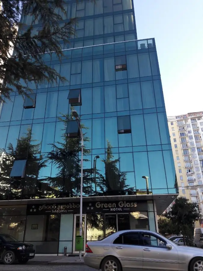Hotel Green Glass