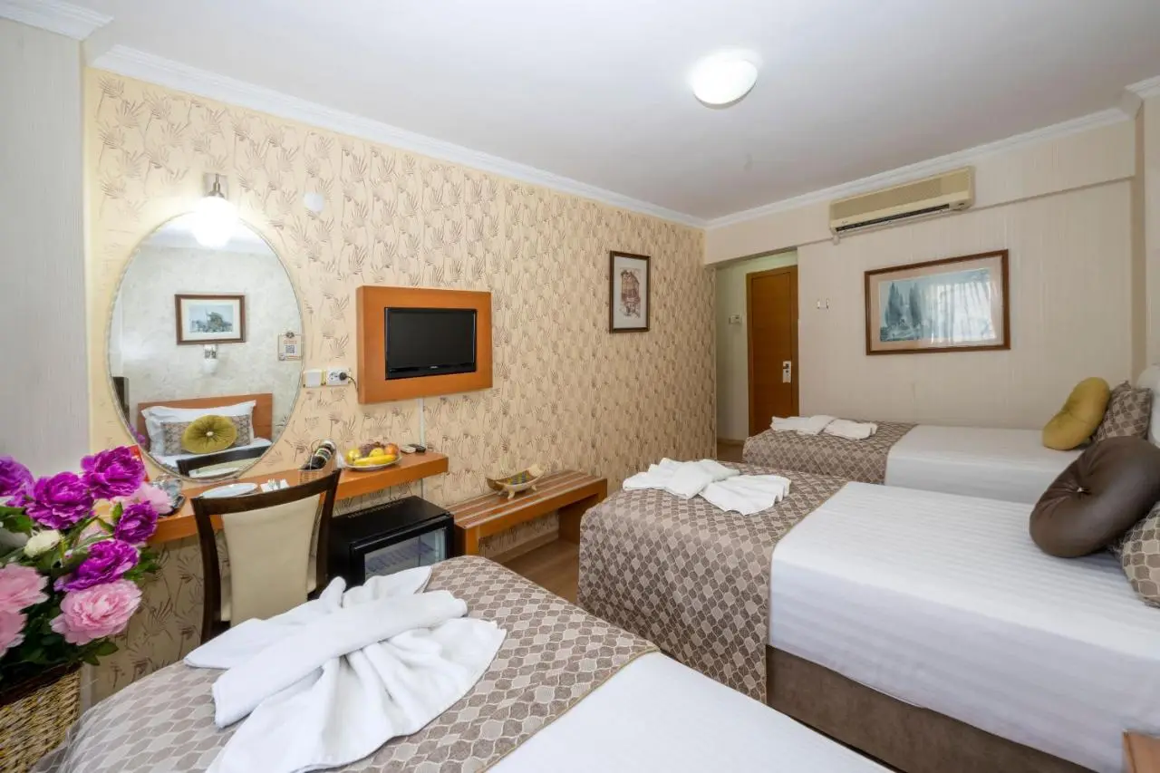 Grand Ons Hotel