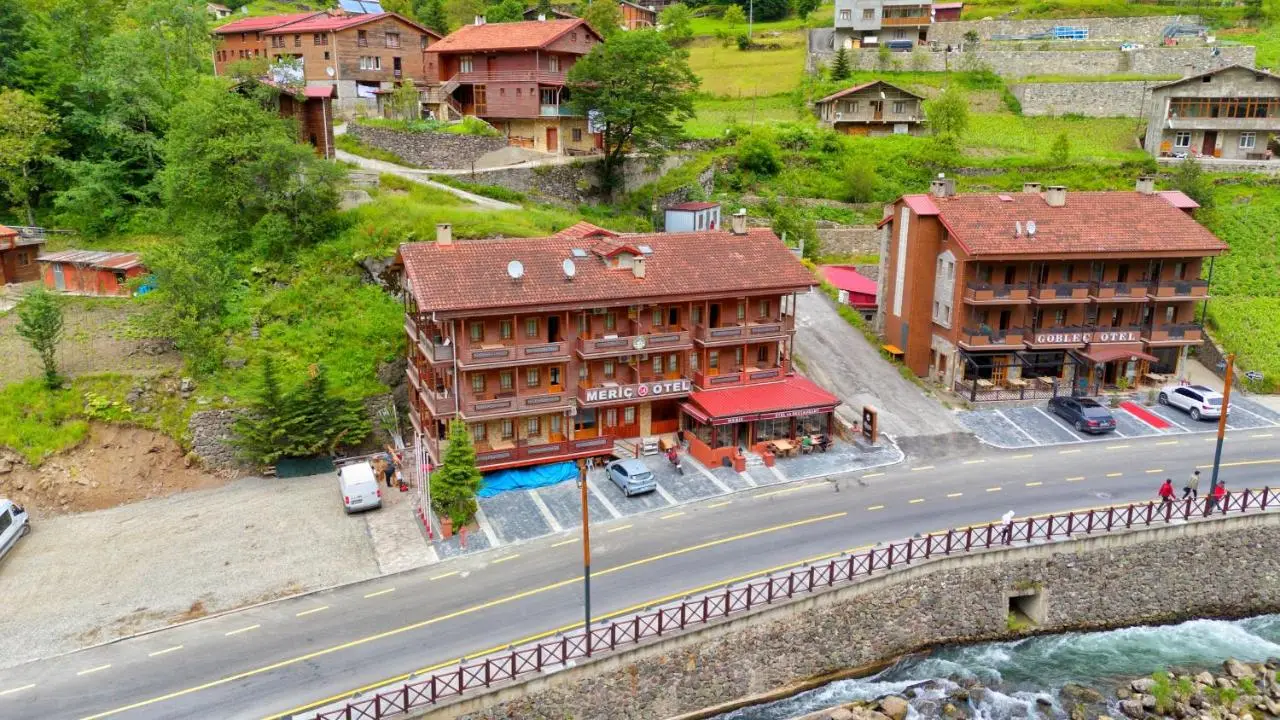 Meric Hotel