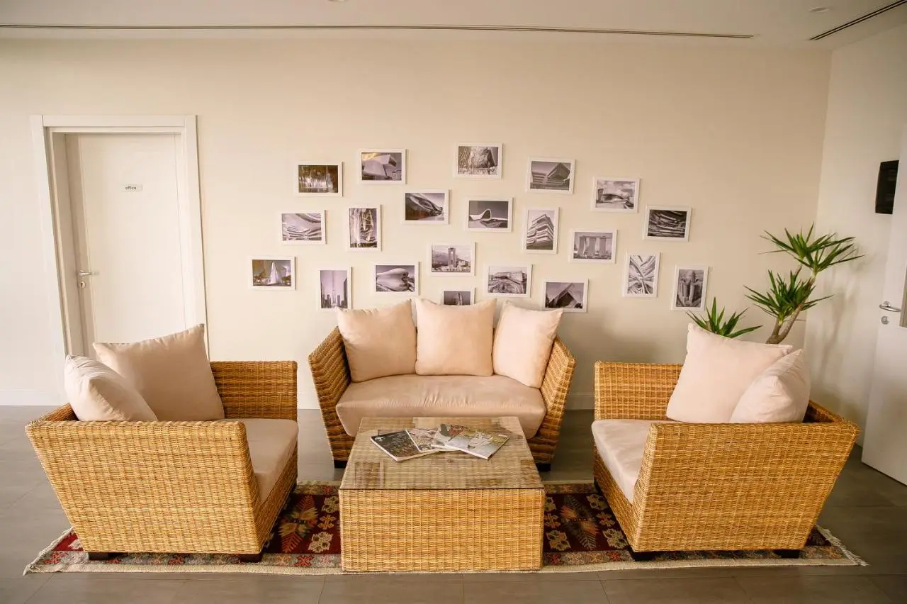 HomeBridge Hotel Apartments