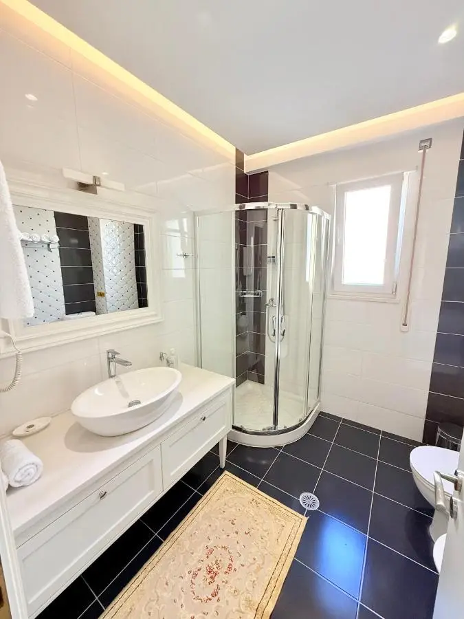 Limani Deluxe Apartments