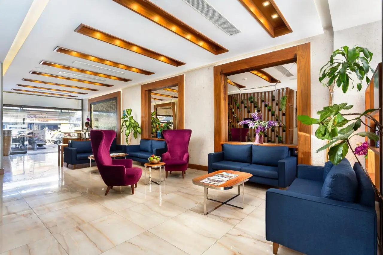Artur Hotel