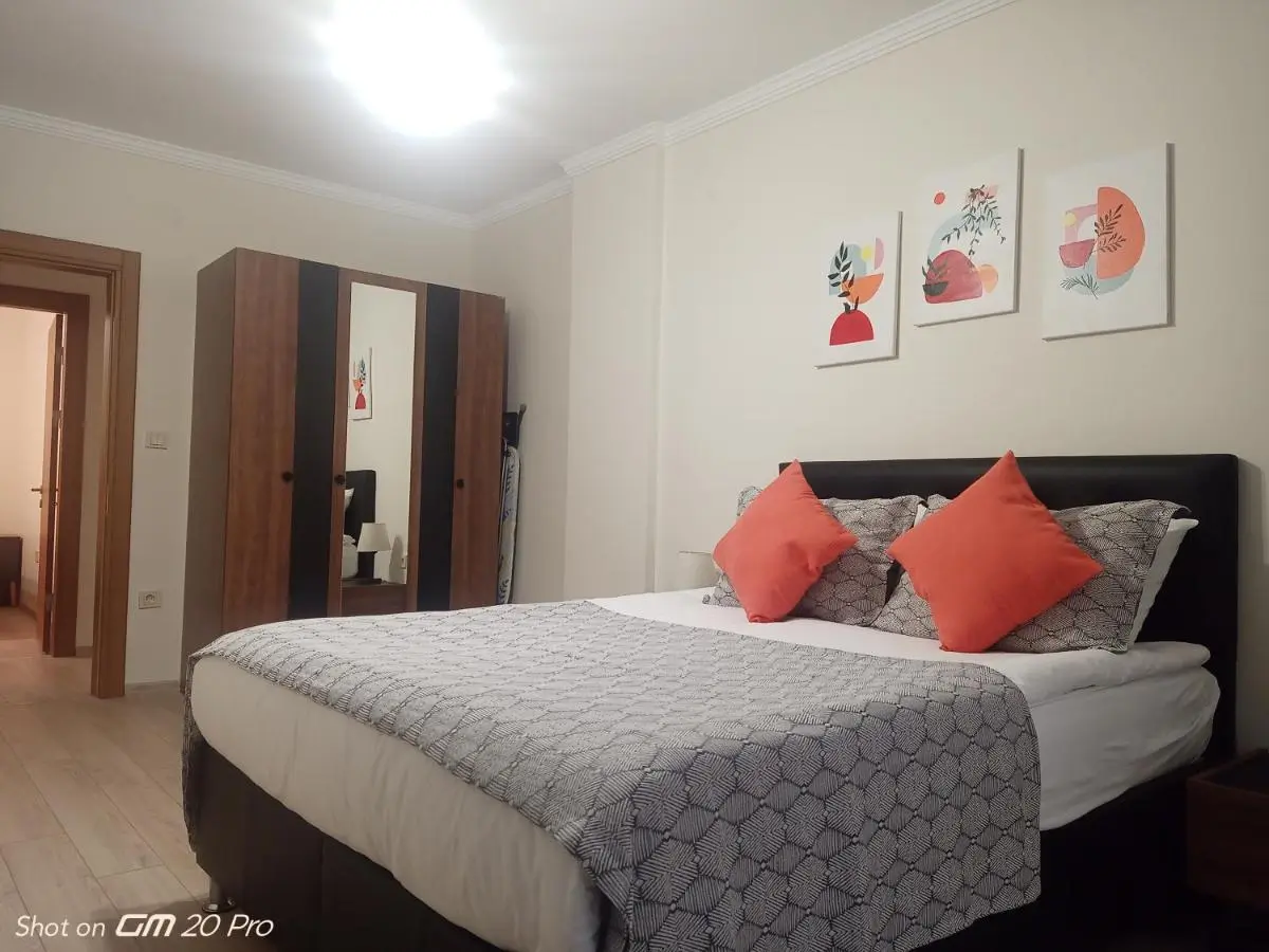 Clove Boutique House Apart