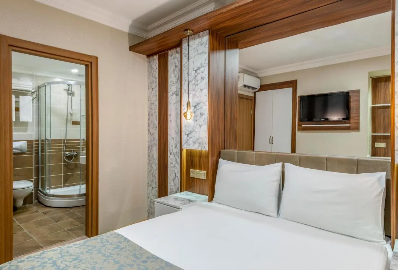 Kupeli Hotel