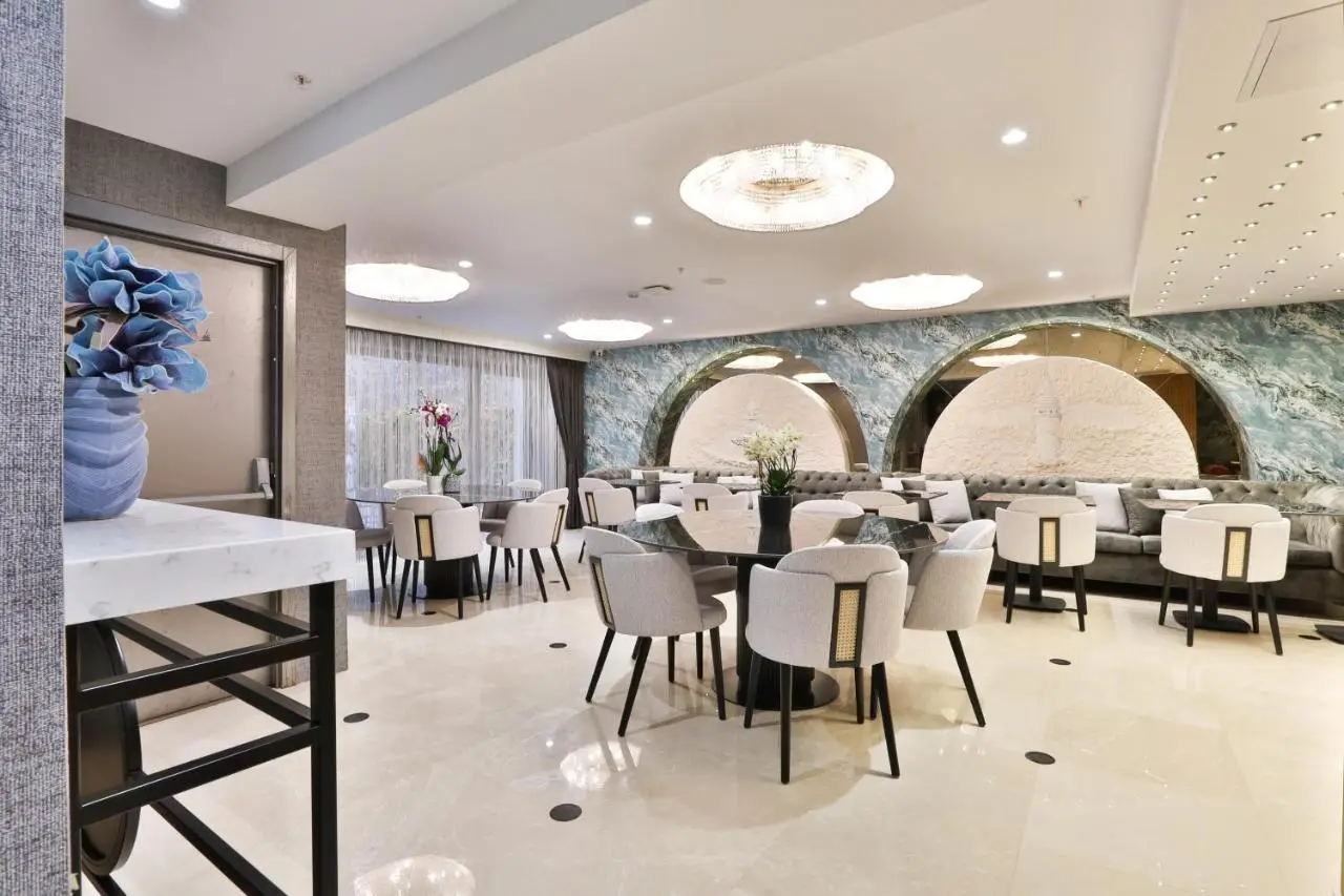 Istanbul Taksim Pera Star Hotel - Istiklal Street