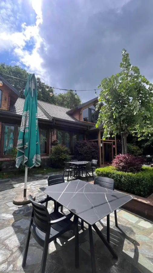 Bar Restorant Geshtenja