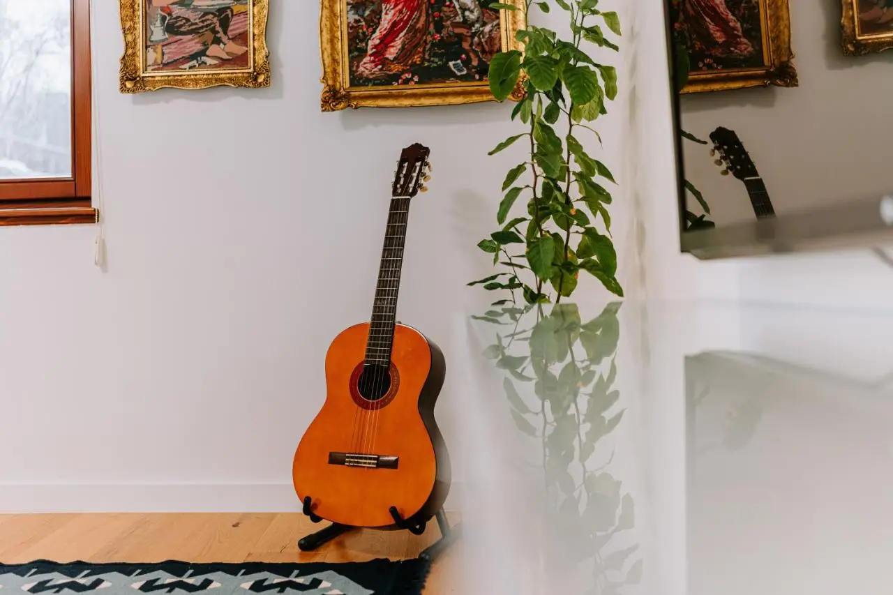 Apartment Jutro with free private parking-garage