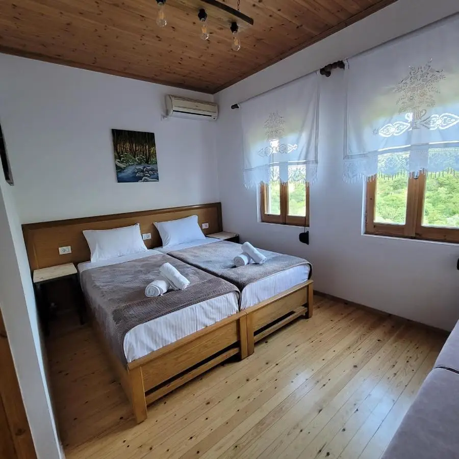 Jona Guest house