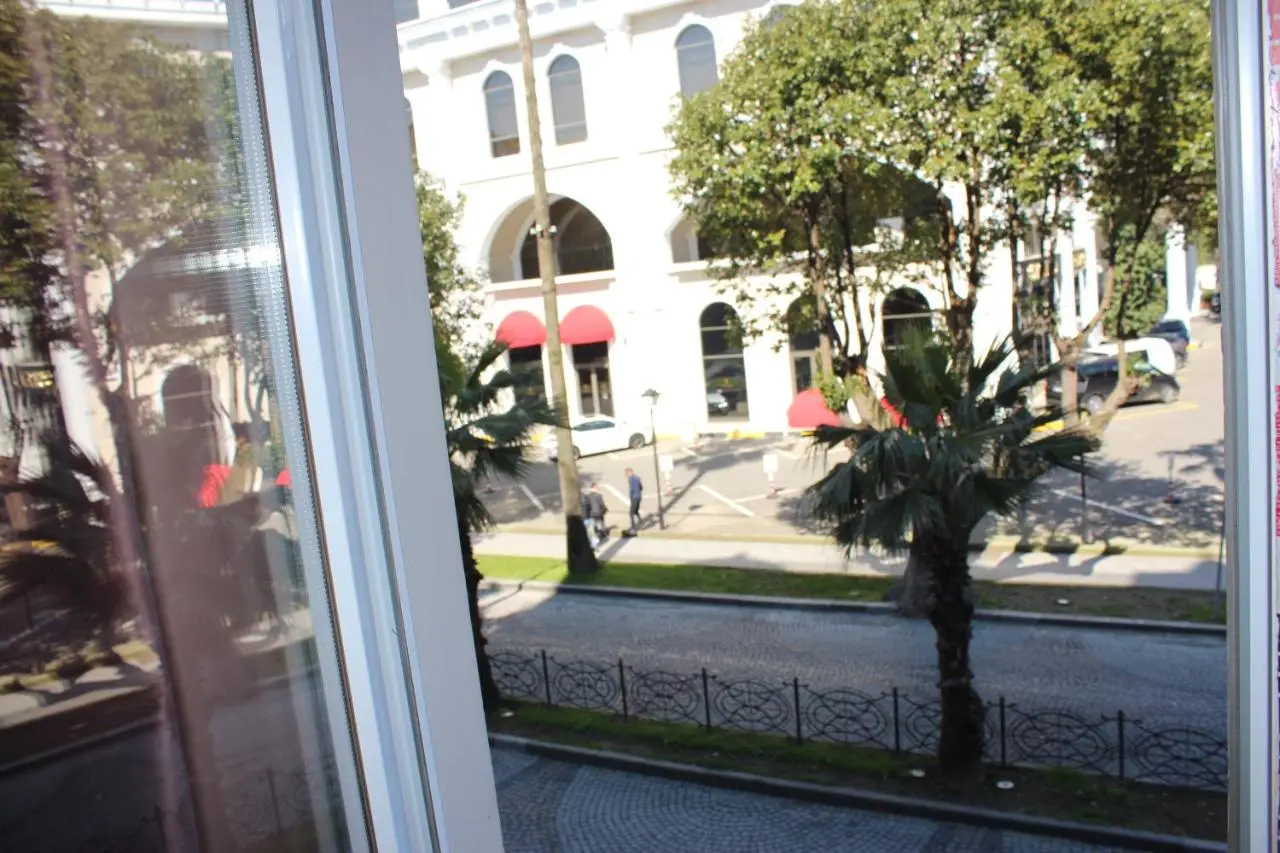 Batumi apartment in front of Sheraton