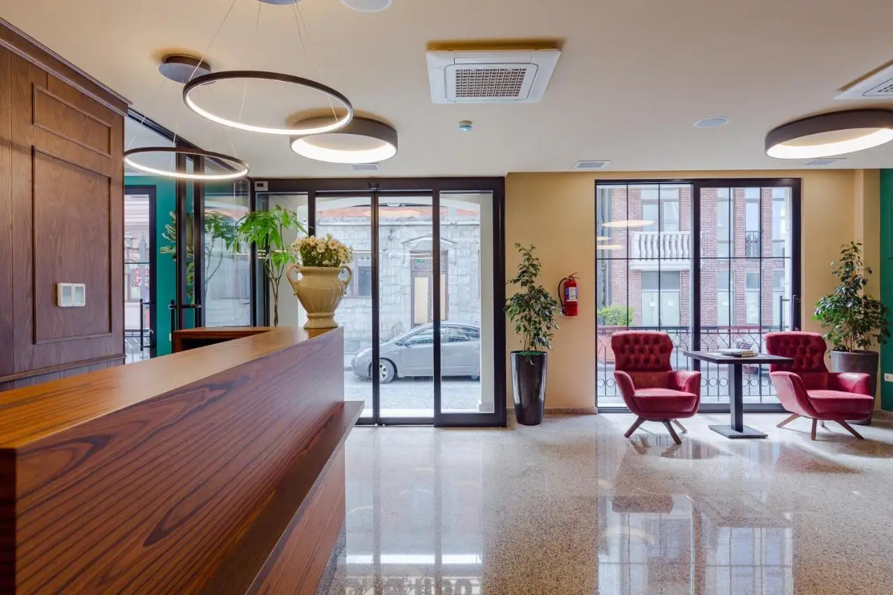 Hotel BLOOM Batumi