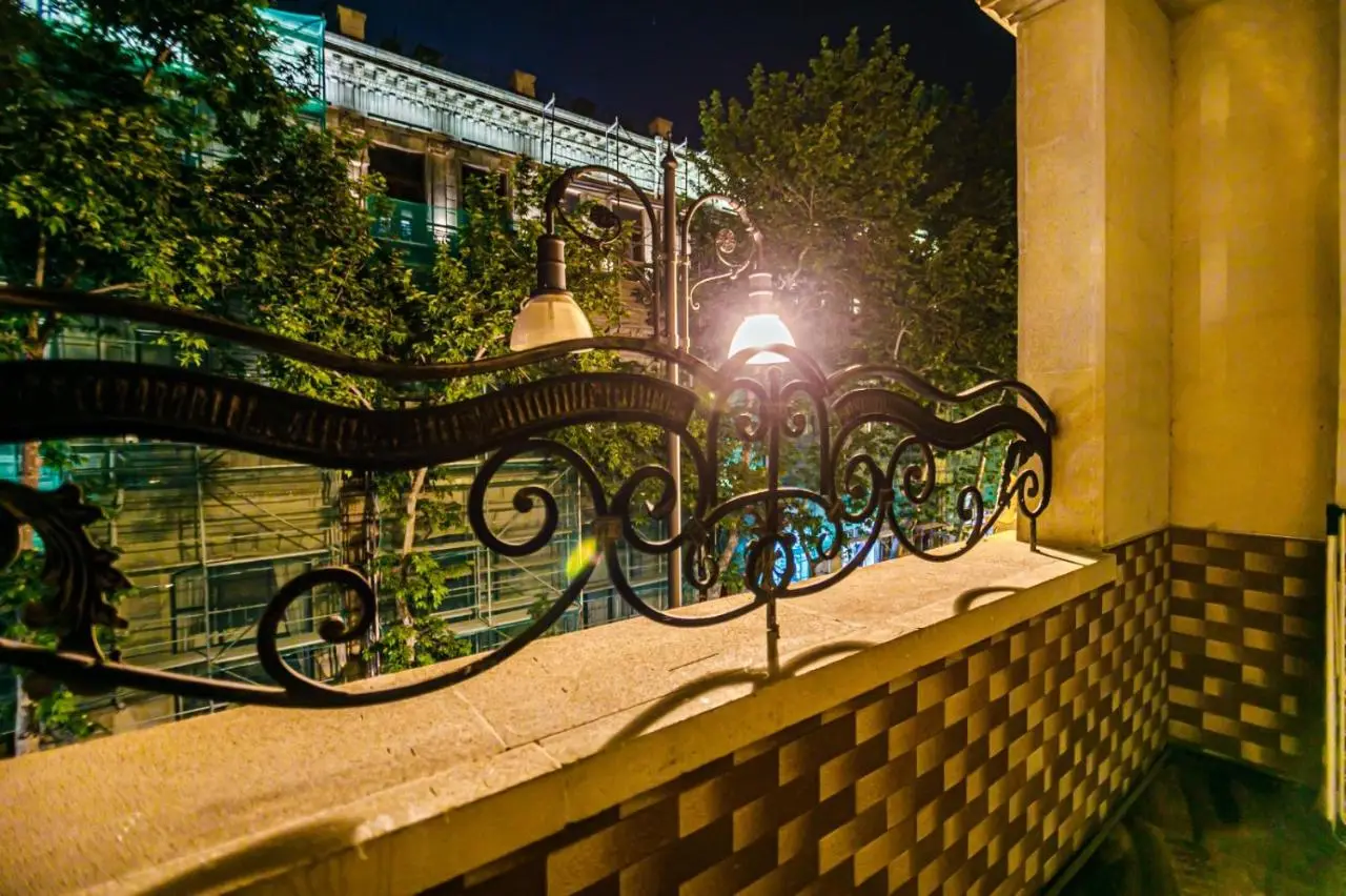 REGAL Apartment