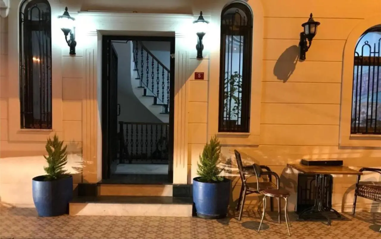 Taksim Sem House