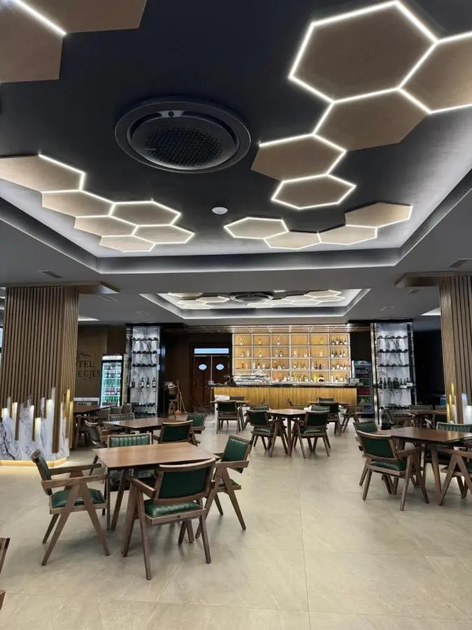 Hotel Fusha E Gjese