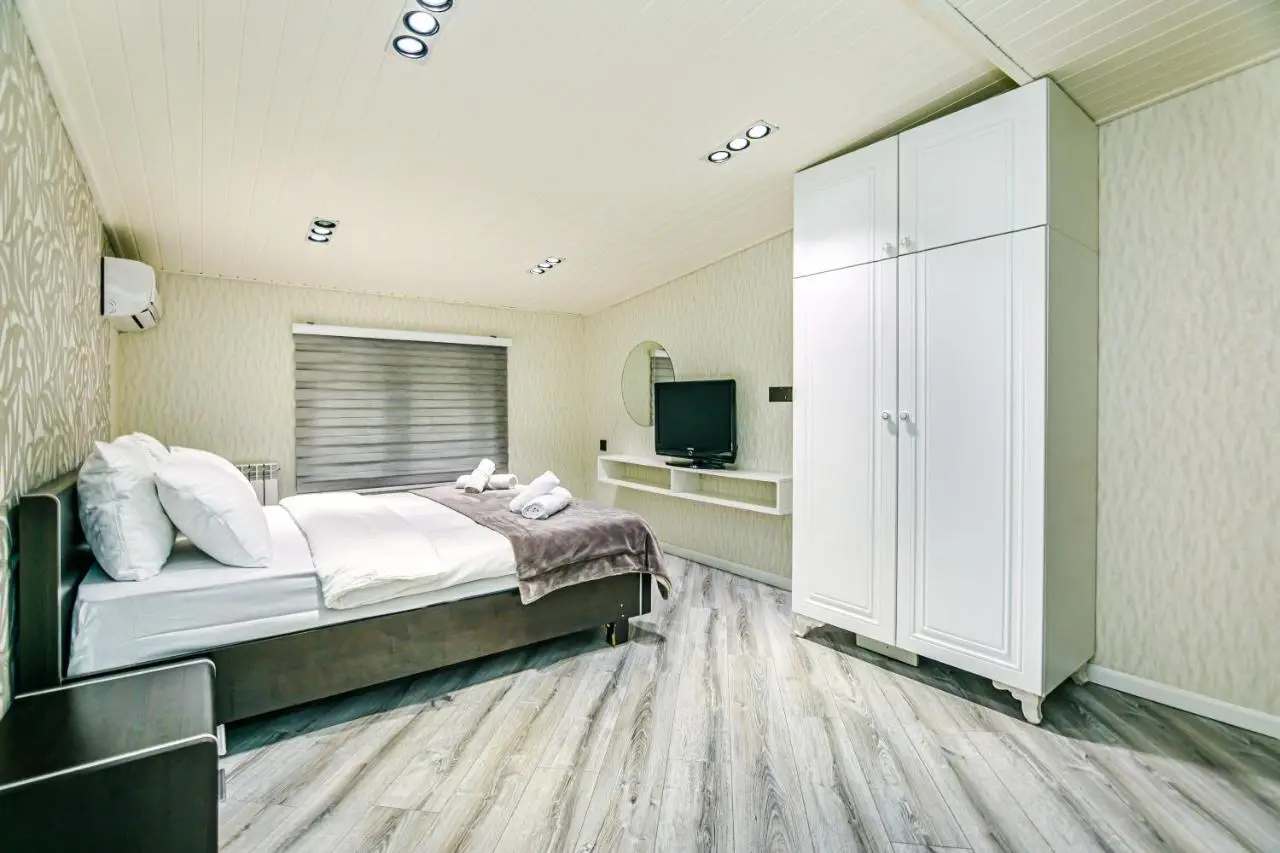 Sahil Skyline Suite Apartment by Baku Housing