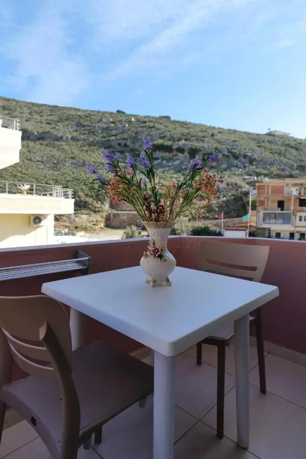 Pink Holiday Sarande