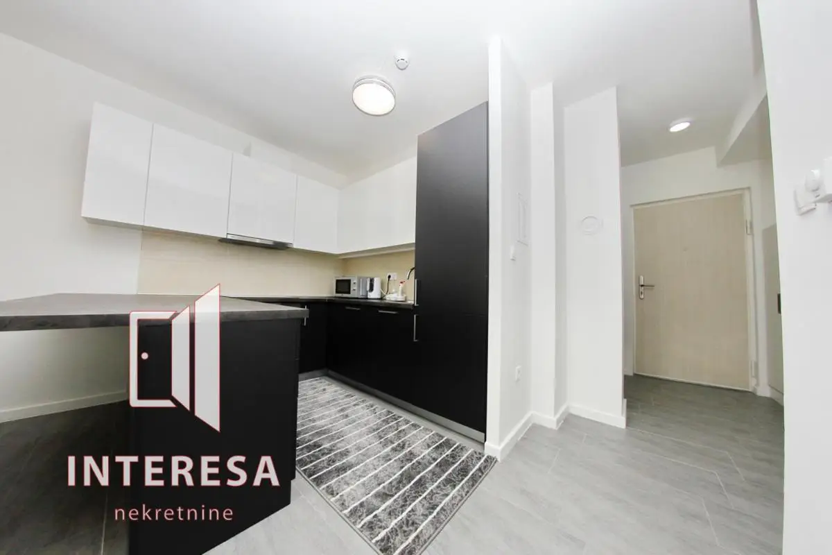 Panamera Apartments PRIVATE