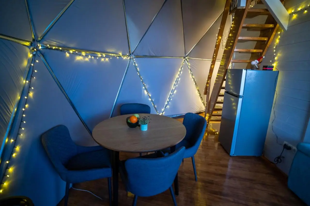 Continental Adventure Resort - Mountain Escape & Glamping