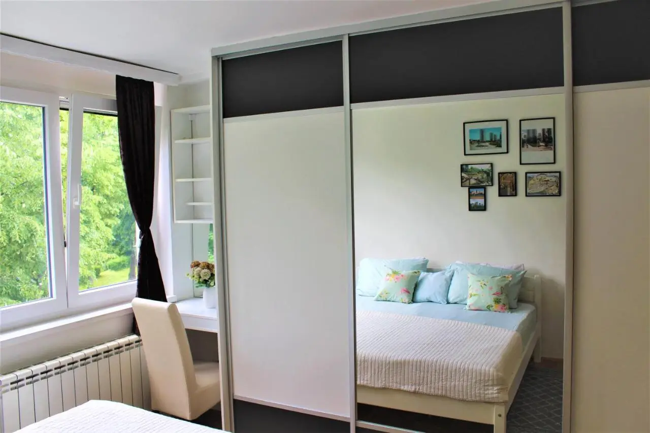 GREEN Apartment
