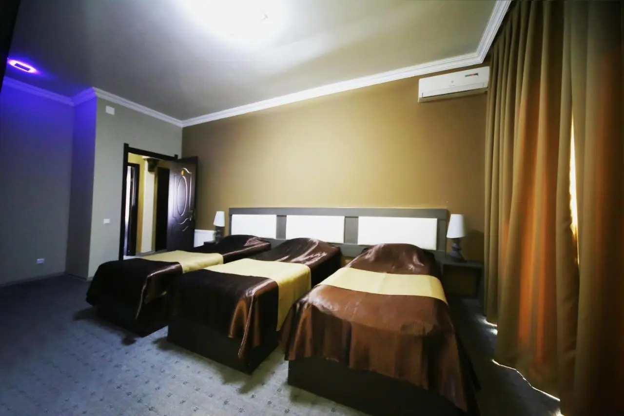 Discovery Hotel