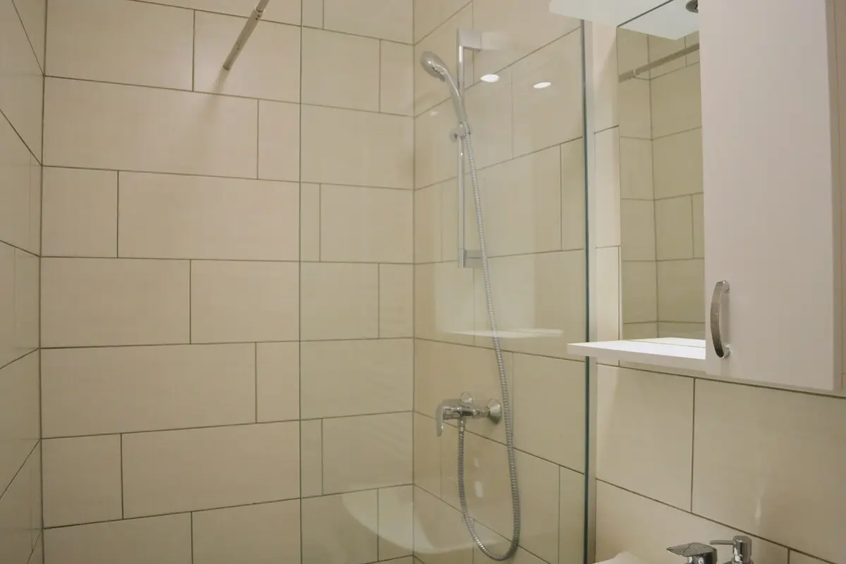 Apartment Masha - Lovely One Bedroom with balcony