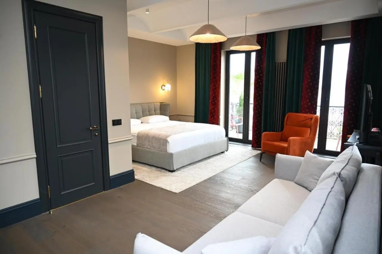 Retro Boutique Hotel