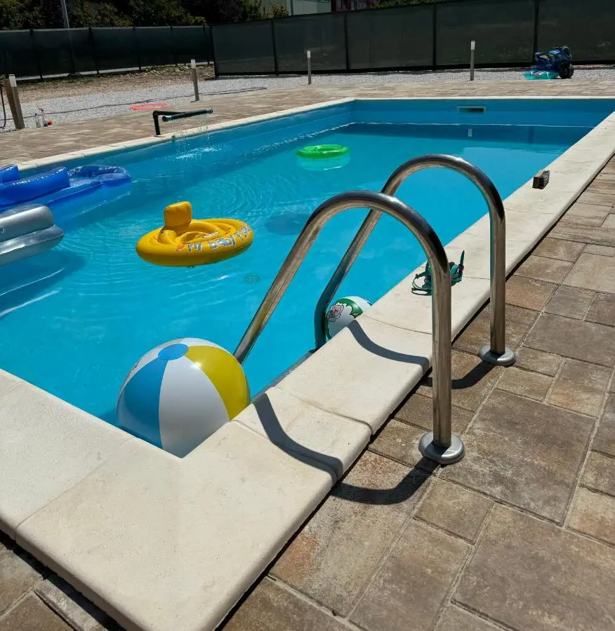 Sarajevo Deluxe penthouse and pool