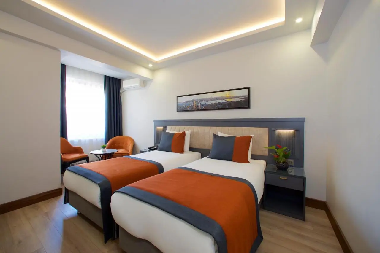 Hotel Eyfel