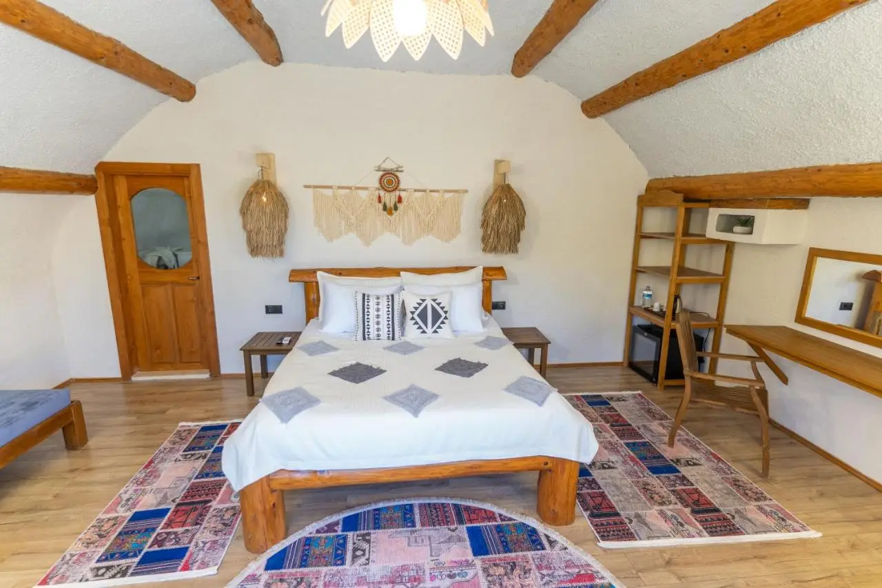 Mesona Hotels Green Hill