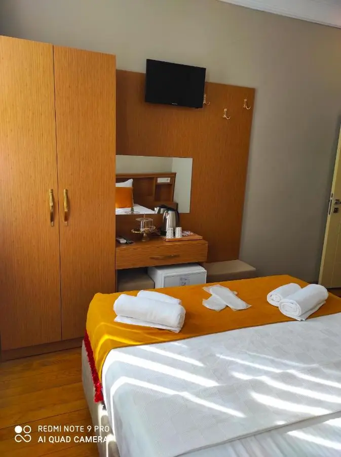 Lebon Hotel-Special Class