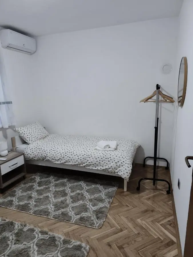 Apartman Lidija