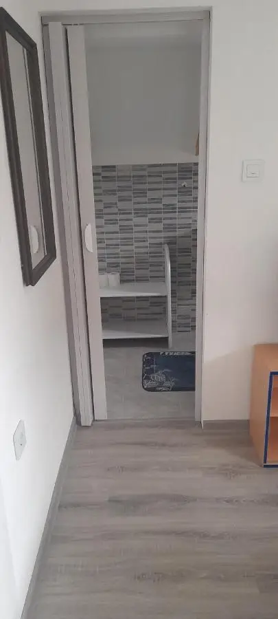 Ravne weekend house