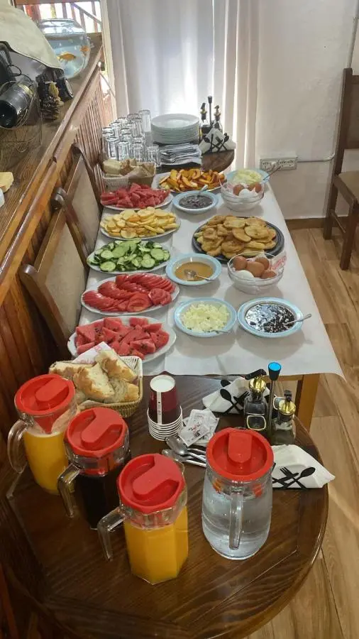 Guesthouse Kroni I Micanit