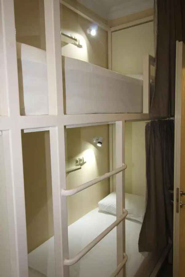 Hostel Jeal