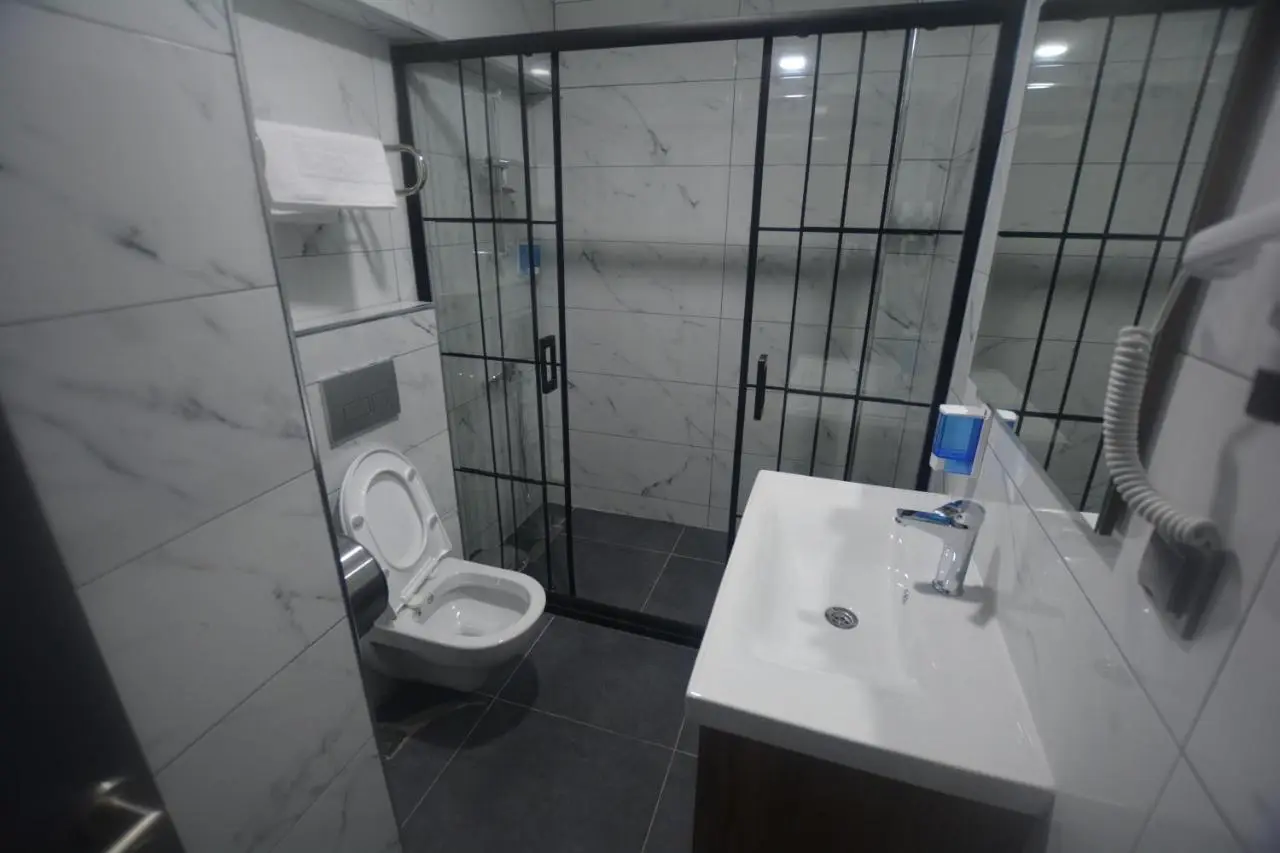 Lantis Otel