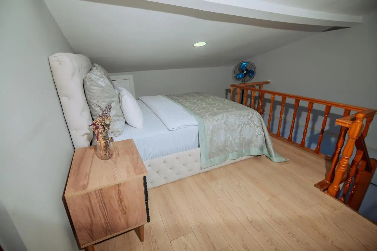 White Moon Suites